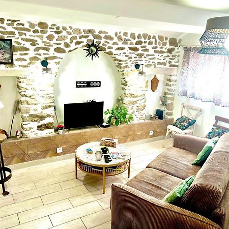 Appartement Cosy Saint-Hilaire-de-Brethmas Exterior foto